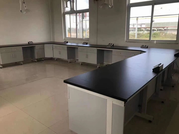 鋼木邊臺(tái)定制廠家