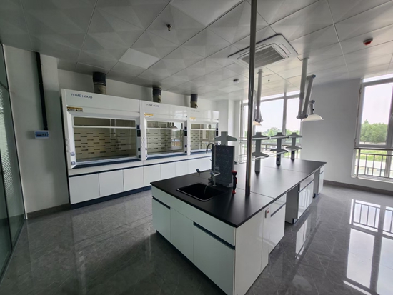 全鋼中央實驗臺廠家